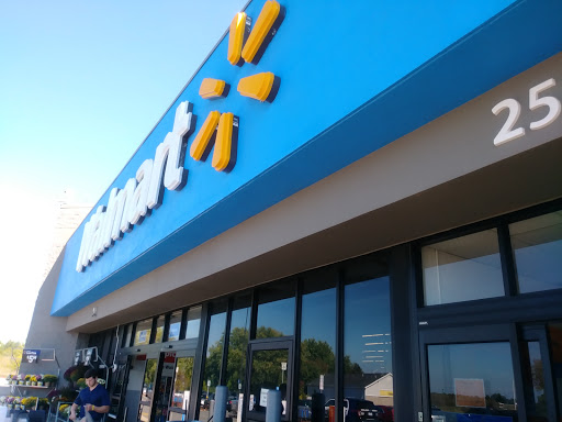 Discount Store «Walmart», reviews and photos, 254 Lowell Rd, Hudson, NH 03051, USA