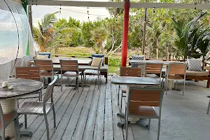 Baracuda Beach Bar and Grill image