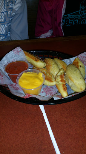 Restaurant «PizzaPapalis Taverna», reviews and photos, 553 Monroe Ave, Detroit, MI 48226, USA