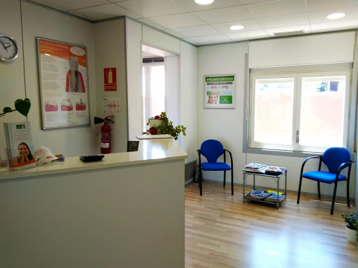 Clínica Dental Implantdent Le Perthus en Le Perthus, Girona