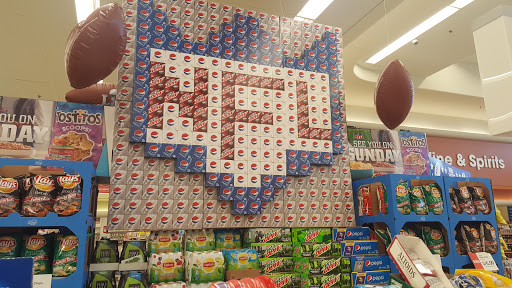 Supermarket «Hy-Vee», reviews and photos, 2100 N Broadway, Yankton, SD 57078, USA