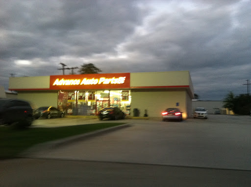 Auto Parts Store «Advance Auto Parts», reviews and photos, 10 W Montgomery Cross Rd, Savannah, GA 31406, USA