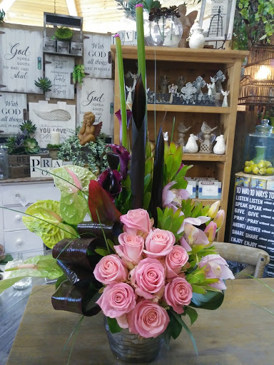 Florist «Urban Florist», reviews and photos, 710 N Mountain Ave, Ontario, CA 91762, USA