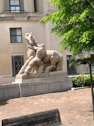 Sightseeing Tour Agency «Old Town Trolley and DC Duck Tours», reviews and photos, 50 Massachusetts Ave NE, Washington, DC 20002, USA