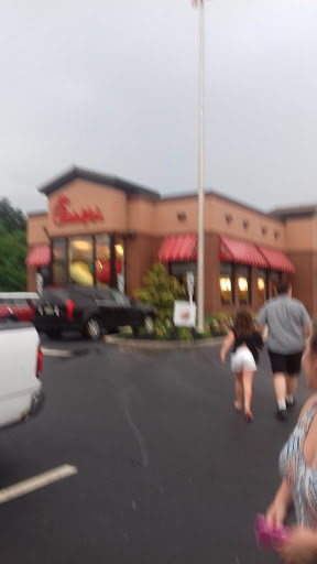 Fast Food Restaurant «Chick-fil-A», reviews and photos, 220 NJ-73, Marlton, NJ 08053, USA