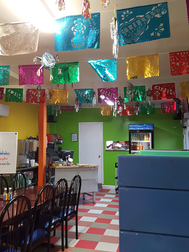 Mexican Grocery Store «La Mexicana Grocery Store», reviews ...