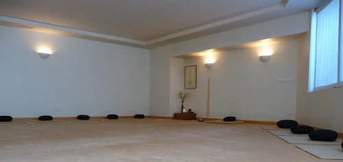 Centre de yoga Le DOJO Issy-les-Moulineaux