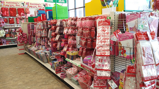 Dollar Store «Dollar Tree», reviews and photos, 174 Chase Ave, Waterbury, CT 06704, USA