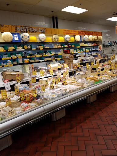 Supermarket «Fairway Market Paramus», reviews and photos, 30 E Ridgewood Ave, Paramus, NJ 07652, USA