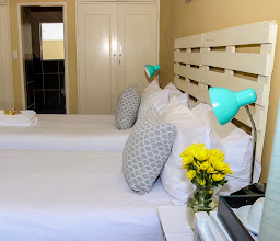 HORSE'S NECK GUEST LODGE photo