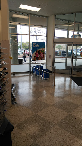 Clothing Store «Ross Dress for Less», reviews and photos, 239 Golf mill Center, Niles, IL 60714, USA