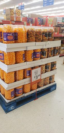 Grocery Store «Save-A-Lot», reviews and photos, 235 S Broadway, Pennsville, NJ 08070, USA