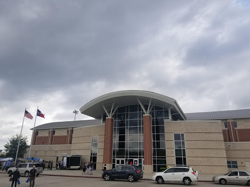 Indoor Swimming Pool «Aquatic Center - CISD Natatorium», reviews and photos, 19133 David Memorial Dr, Shenandoah, TX 77385, USA