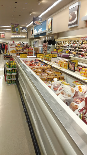 Grocery Store «Safeway», reviews and photos, 40 Shining Willow Way, La Plata, MD 20646, USA