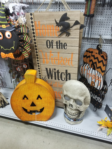 Home Goods Store «At Home», reviews and photos, 209 S Royal Oaks Blvd, Franklin, TN 37064, USA