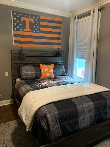 Furniture Store «Major Discount Furniture», reviews and photos, 504 Henslee Dr, Dickson, TN 37055, USA