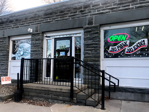 Convenience Store «Milford Store», reviews and photos, 107 E Harford St, Milford, PA 18337, USA