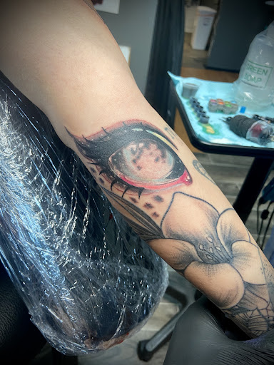 Explore shooting star tattoo ideas, creative tattoo ideas in Sevierville, available at Hudsons House Of Ink
