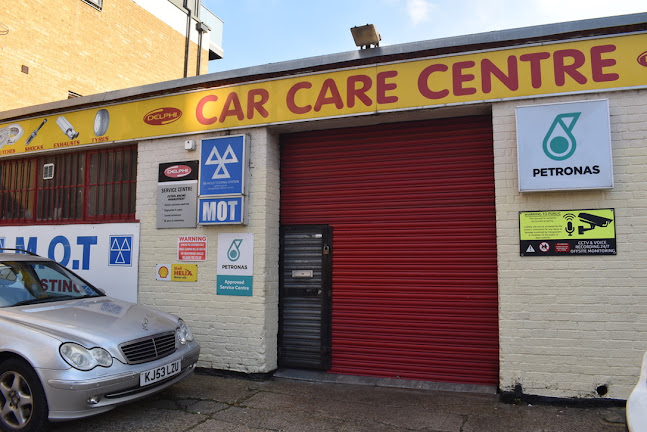 Reviews of Wood Street Autos in London - Auto repair shop