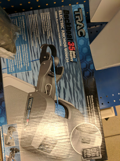 Marine Supply Store «West Marine», reviews and photos, 12350 Wayzata Blvd, Minnetonka, MN 55305, USA