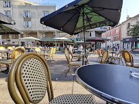 Atmosphère du Restaurant L'Amandine à Bagnolet - n°11