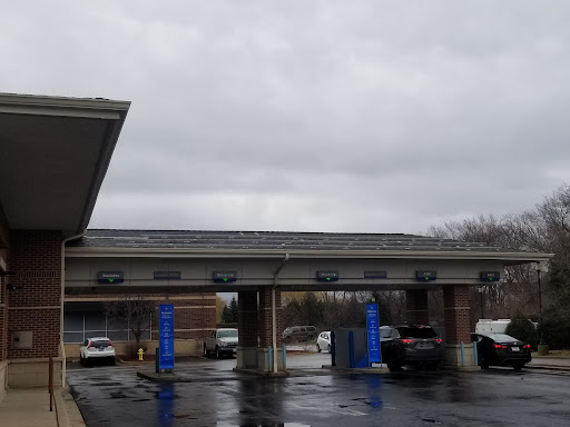 Auto Parts Store «Advance Auto Parts», reviews and photos, 995 E Belvidere Rd, Grayslake, IL 60030, USA