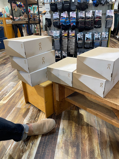 Outdoor Sports Store «High Country Outfitters», reviews and photos, 3906 Roswell Rd NE, Atlanta, GA 30342, USA