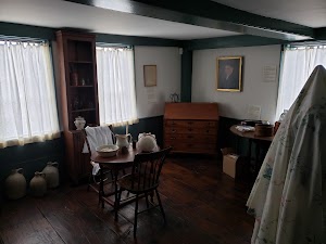 1736 Josiah Dennis Manse Museum - photo 3