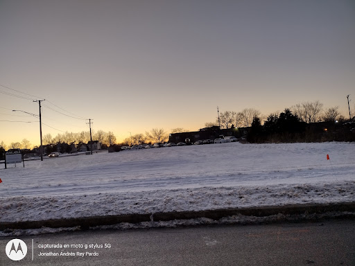 Park «Lippold Park - Fox Valley Park District», reviews and photos, 2001 S River St, Batavia, IL 60510, USA