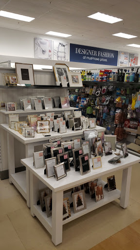 Department Store «Marshalls», reviews and photos, 2175 E Semoran Blvd, Apopka, FL 32703, USA