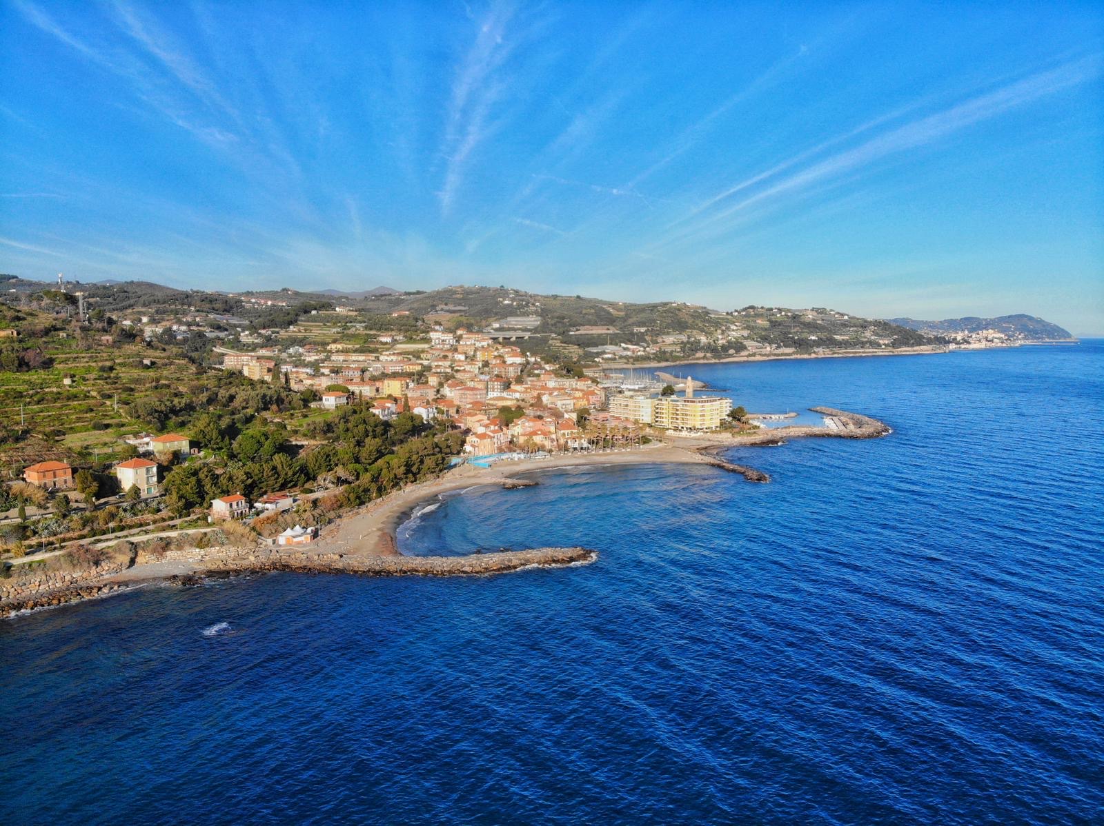 Spiaggia in sabbia fine photo #9