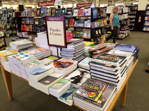 Book Store «Barnes & Noble», reviews and photos, 1758 S Val Vista Dr, Mesa, AZ 85204, USA