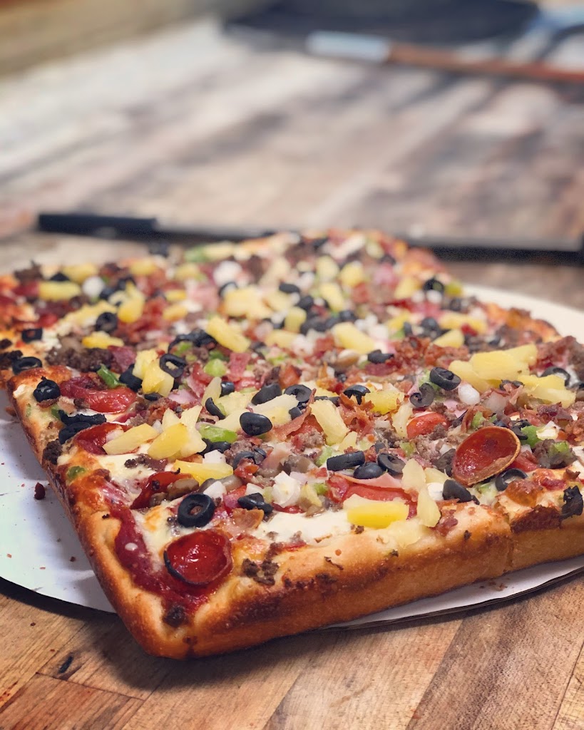 Bob's Pizza Palace Detroit Eastpointe, MI 48219 Menu, Hours