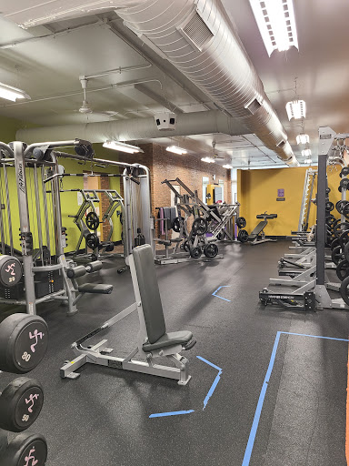Gym «Anytime Fitness», reviews and photos, 1346 W Devon Ave, Chicago, IL 60660, USA