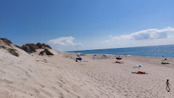 Praia Osso da Baleia'in fotoğrafı düz ve uzun ile birlikte