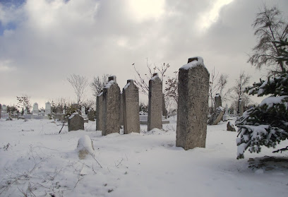 Karaman Şehir Mezarlığı