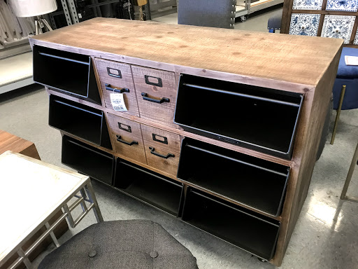 Home Goods Store «Tuesday Morning», reviews and photos, 6952 E Hampton Ave, Mesa, AZ 85206, USA