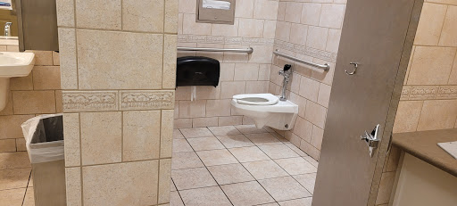 Shopping Mall «Summit Mall», reviews and photos, 3265 W Market St, Fairlawn, OH 44333, USA