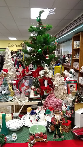 Thrift Store «Last Chance Ranch Thrift Store», reviews and photos, 201 S 3rd St, Coopersburg, PA 18036, USA