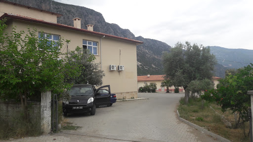 Kayadibi İlköğretim Okulu