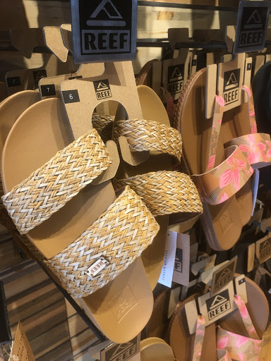 Shoe Store «The Flop Shop - Downtown Melbourne», reviews and photos, 820 E New Haven Ave, Melbourne, FL 32901, USA