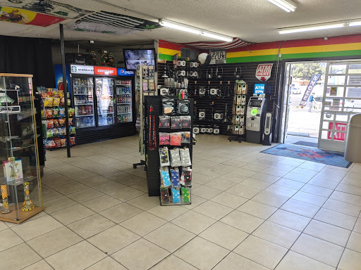Tobacco Shop «Smokeyz Smoke Shop», reviews and photos, 410 Euclid St #7, Anaheim, CA 92802, USA