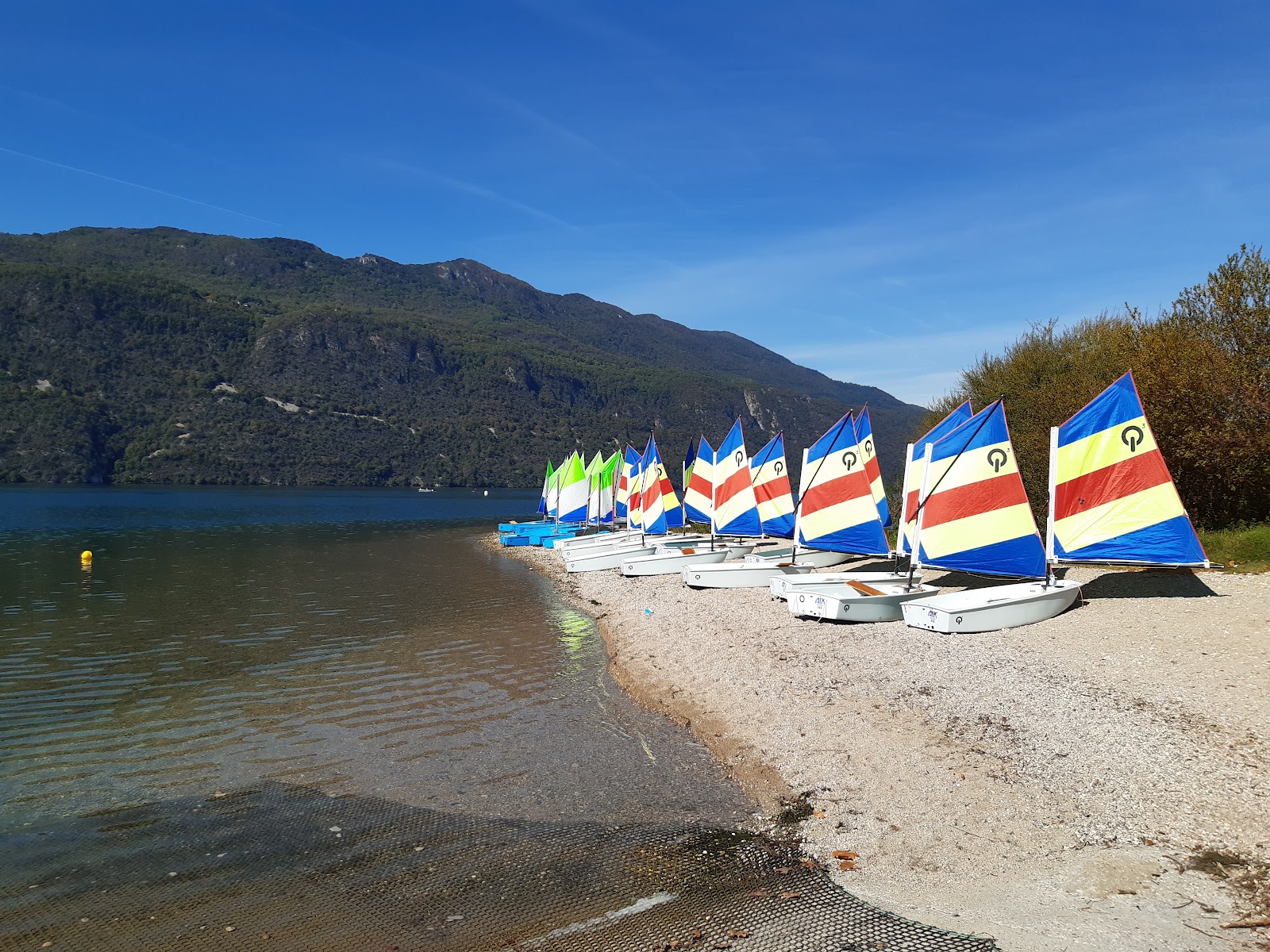 Plage du Rowing'in fotoğrafı - rahatlamayı sevenler arasında popüler bir yer