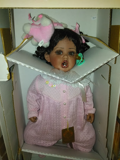 Thrift Store «Cleveland Furniture Bank», reviews and photos, 13360 Smith Rd, Middleburg Heights, OH 44130, USA