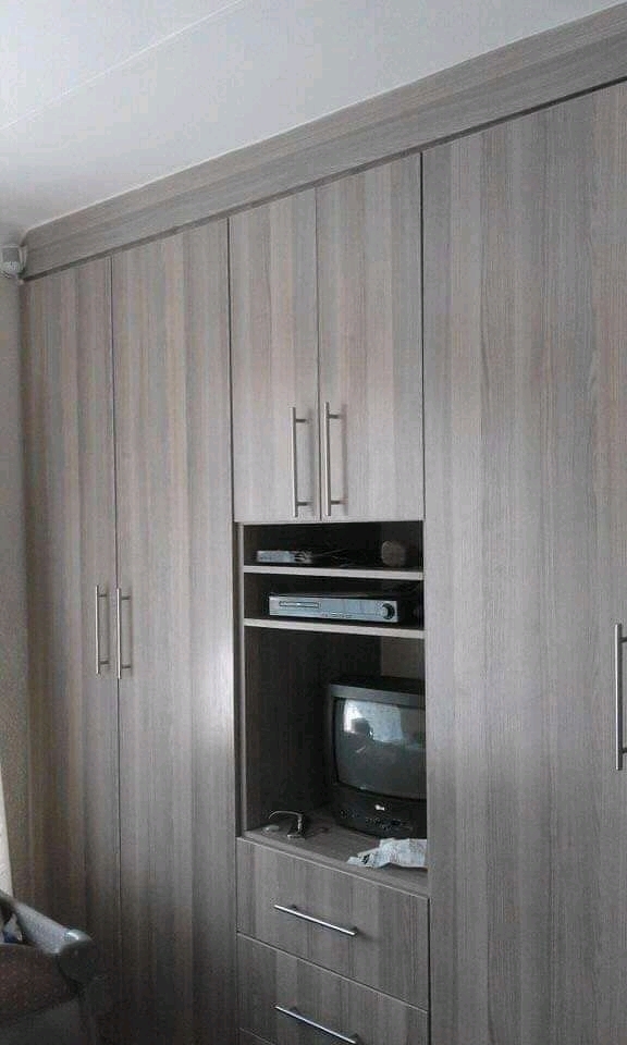 MTK CUPBOARDS AND WOODWORKS