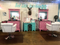 Best Little Hair House In Texas - Photo 5 - Car repair in Beaumont, TX, Beaumont