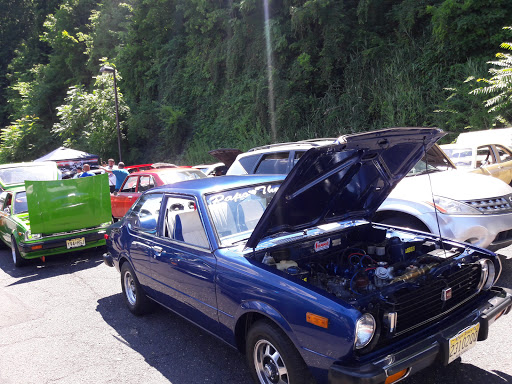 Auto Parts Store «Pep Boys Auto Parts & Service», reviews and photos, 5 NJ-17, Hasbrouck Heights, NJ 07604, USA