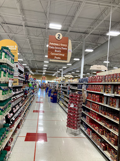 Supermarket «Giant Eagle Supermarket», reviews and photos, 21593 Lorain Rd, Fairview Park, OH 44126, USA