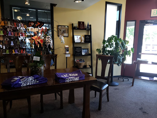 Book Store «Underground Books», reviews and photos, 2814 35th St, Sacramento, CA 95817, USA