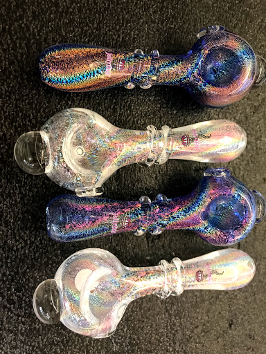 Tobacco Shop «Funky Bean Smoke Shop», reviews and photos, 1163 N Farnsworth Ave, Aurora, IL 60505, USA